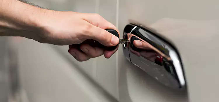 Why Choose Our Auto Locksmith Team in East Northport, NY?