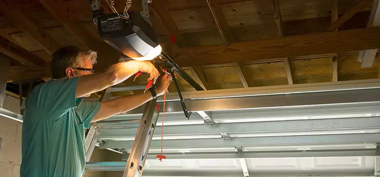 Garage Door Opener Sales and Installation East Northport