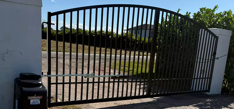 Driveway Fence Repair East Northport